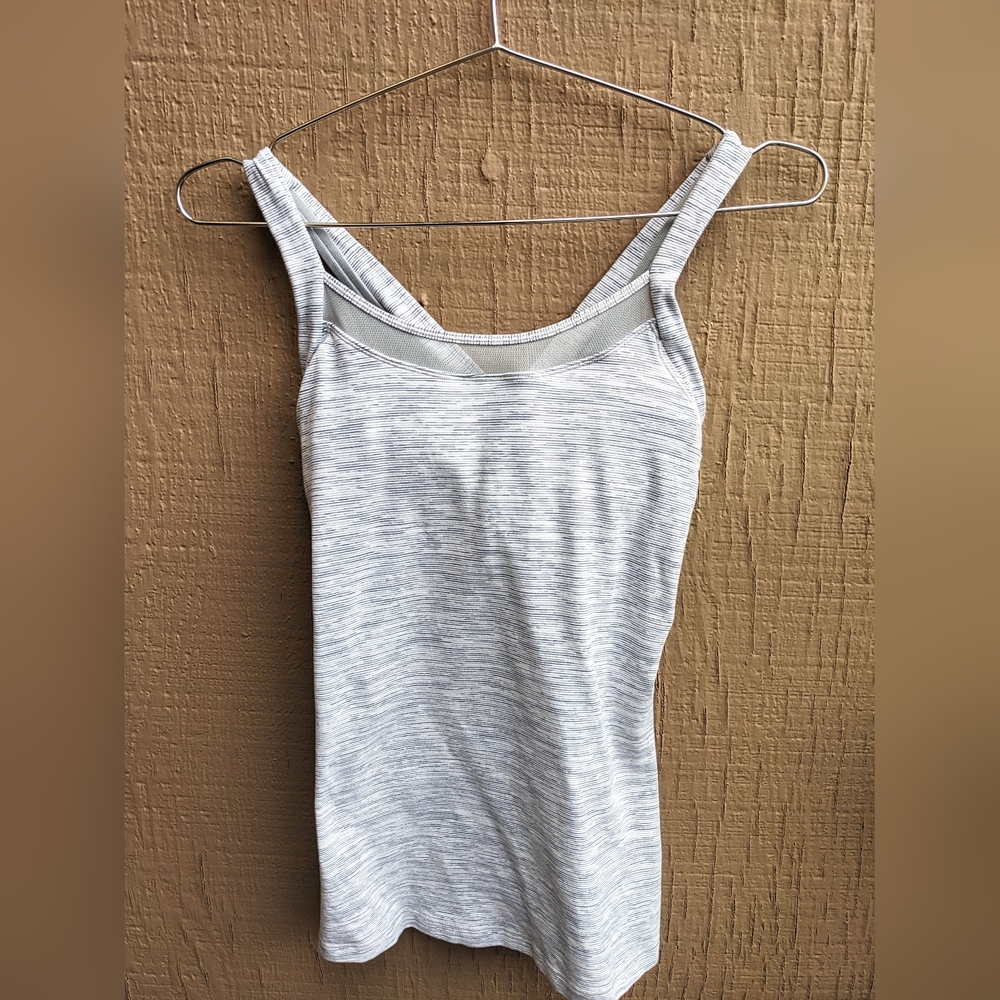 🩶Lululemon Grey Athletic Tank Top🩶